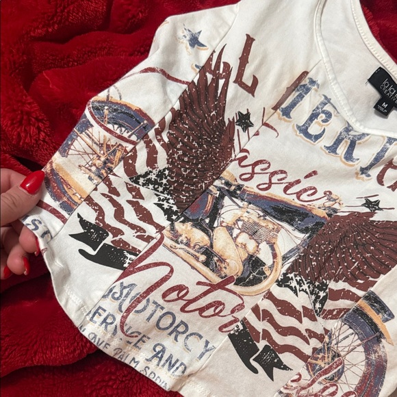 White Graphic Tank Top- Size medium - Picture 3 of 5